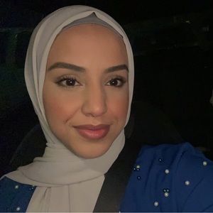 Meet your Posher, Ayeshah